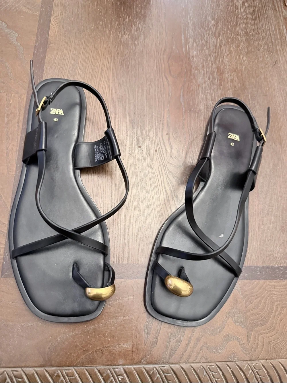 Zara Black Strappy Sandals with Gold Toe Accent - Picture 3 of 6